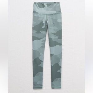 #188. Aerie Chill.Play.Move Green Camo Legging
